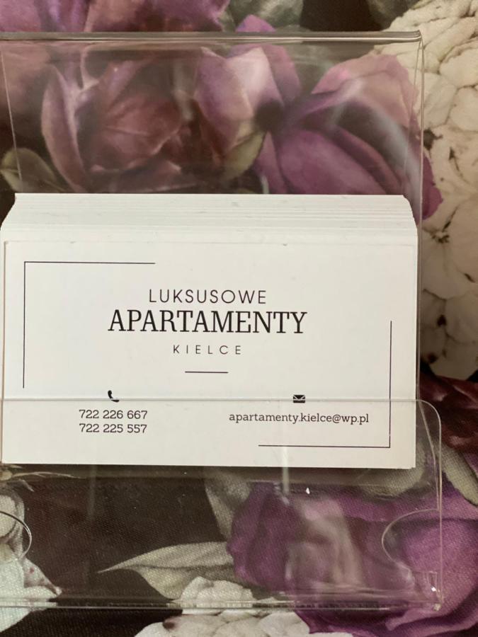 Family & Business Sauna Apartments Rynek Centrum Downtown - 2 Bedroom With Private Sauna, Balcony, Parking Kielce Kültér fotó